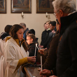 Osternachtsfeier mit Weihbischof Turnovszky